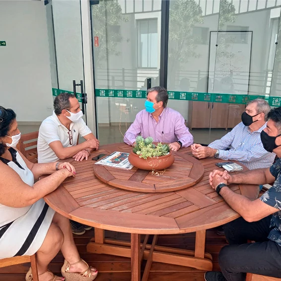 Zelão se reúne com secretário de Desenvolvimento Urbano     