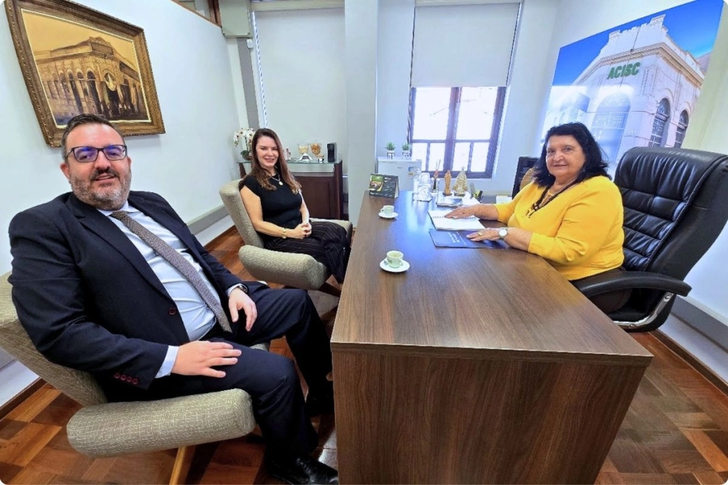 ACISC recebe representantes da OAB São Carlos e convite oficial para o 2º Congresso Jurídico