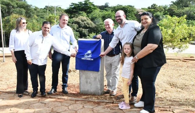 Netto Donato e Ivone Zanquim inauguram a Praça da ACISC “Luiz Paulillo Filho” 