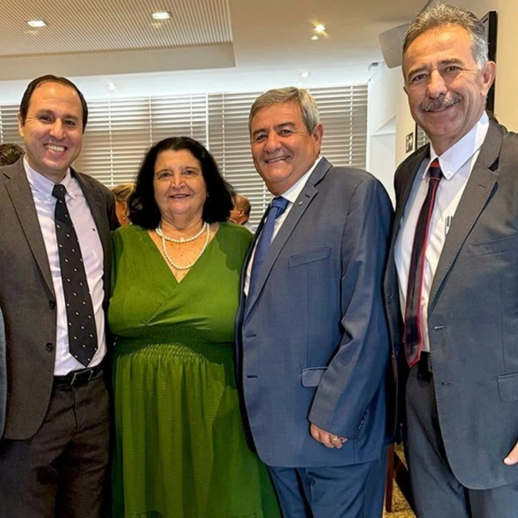 ACISC São Carlos participa da posse dos vice-presidentes regionais da Facesp