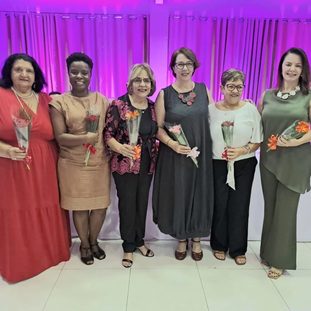 Presidente da ACISC participa de homenagem ao Dia Internacional da Mulher 