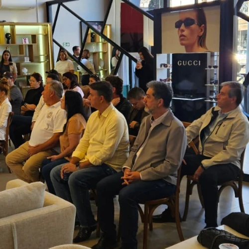 ACISC participa de café da manhã com lojistas da região da Miguel Petroni em São Carlos