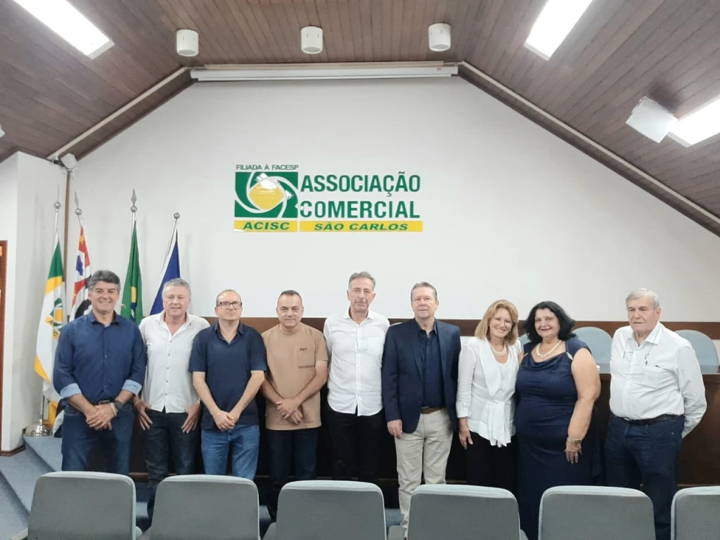 Comerciantes do Ano e Homenageado são apresentados na ACISC